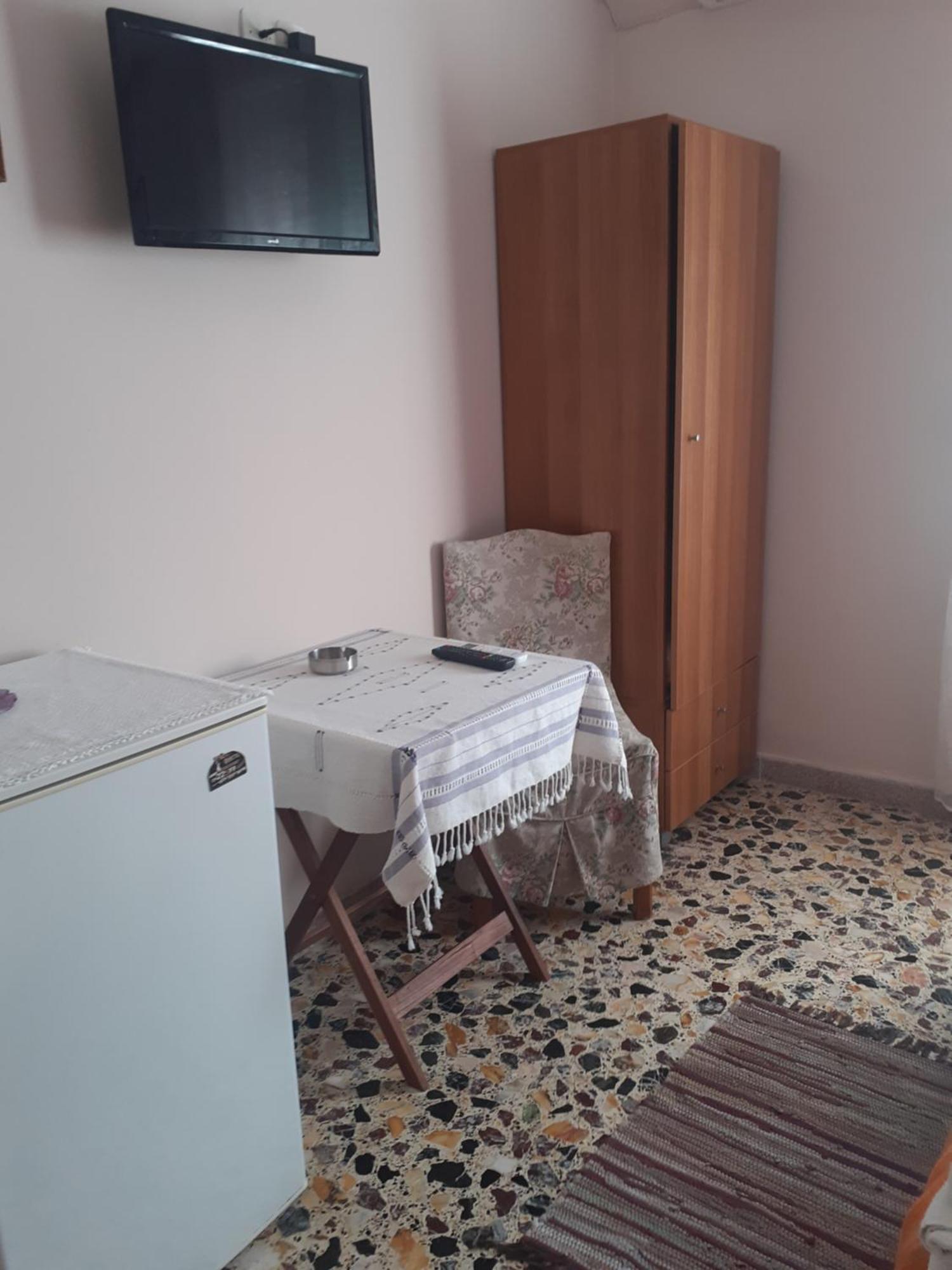 Thalia'S Garden Hotel Mytilíni Екстериор снимка